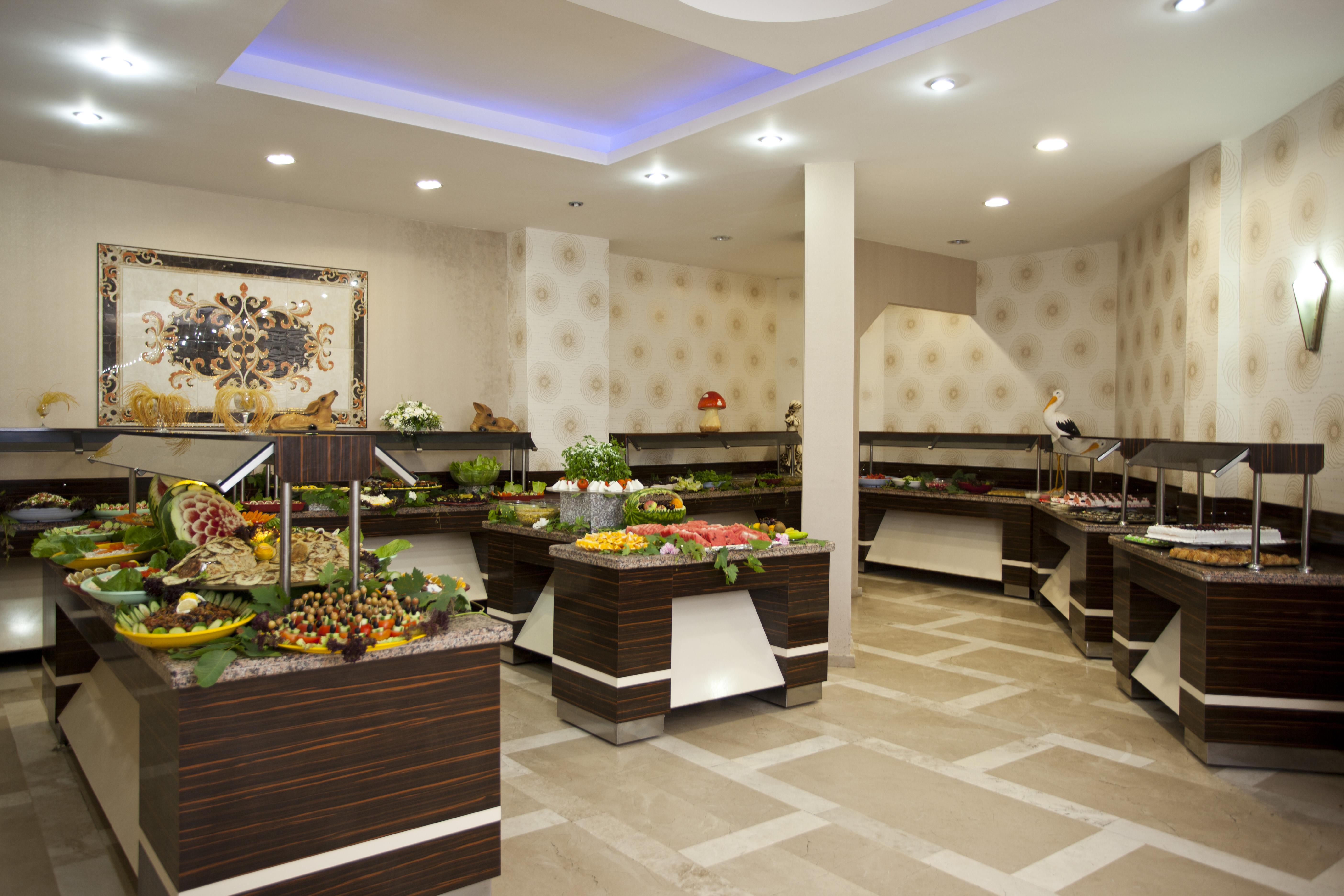 Monte Carlo Hotel Аланя Екстериор снимка